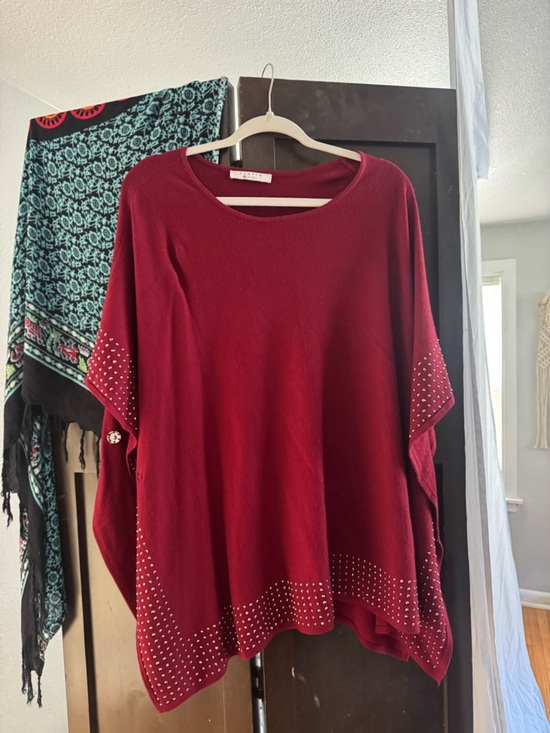 Sioni Sweaters - Sioni Maroon Embellished Knit Poncho
